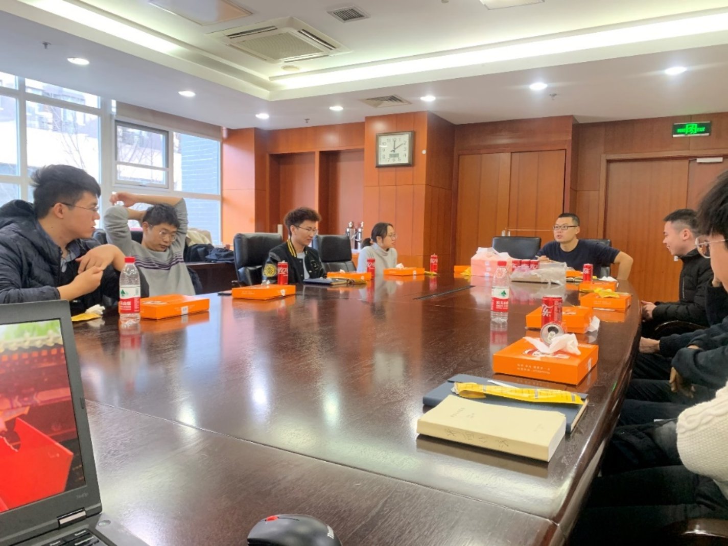 C:\Users\美高梅官网学工办\Desktop\季宇\微信图片_20211109154800.jpg